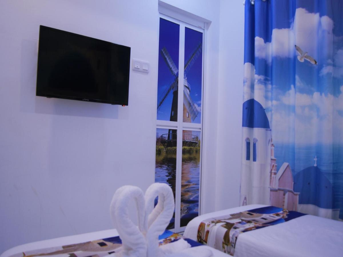 Santorini Hotel Melaka Екстериор снимка