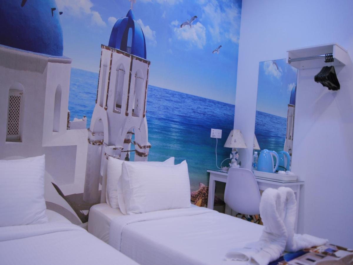 Santorini Hotel Melaka Екстериор снимка